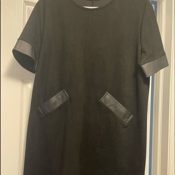 Brand new never worn black faux suede with faux leather pockets - Picture 2 of 8